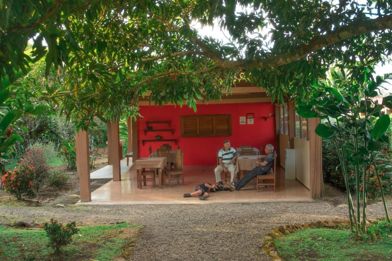 Slow Travel Lodge Upala ภายนอก รูปภาพ